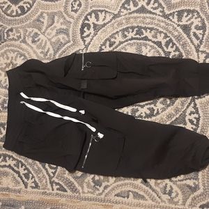 shein, medium black cargo pants